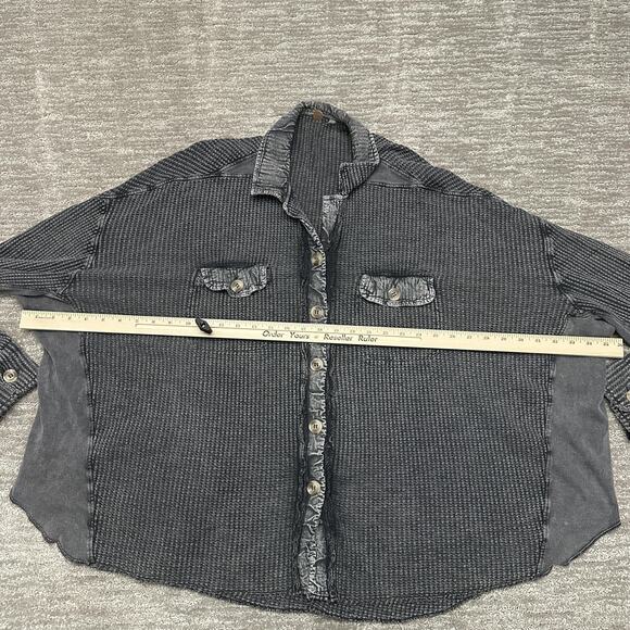 Free People FP One Shirt Womens Medium Gray Waffle Knit Button Up Relaxed Top - Picture 7 of 13